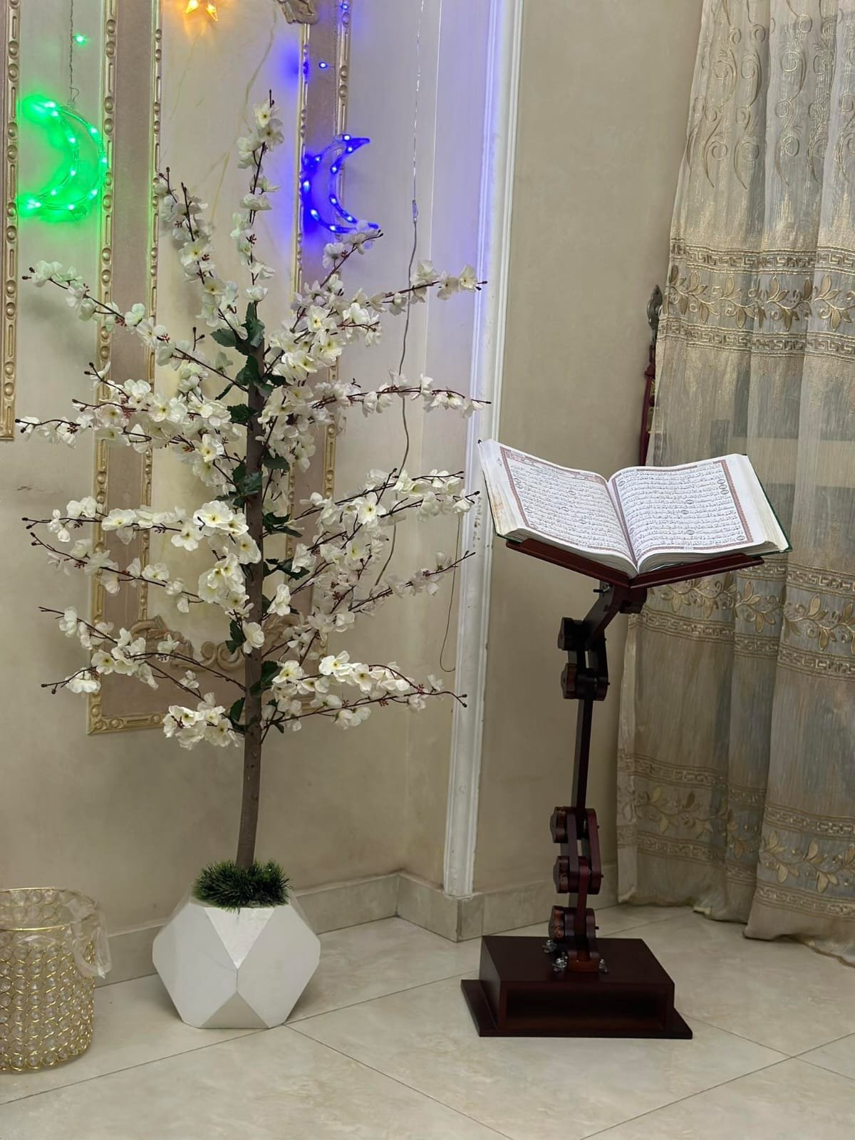 حامل المصحف الطبي - الصورة 9