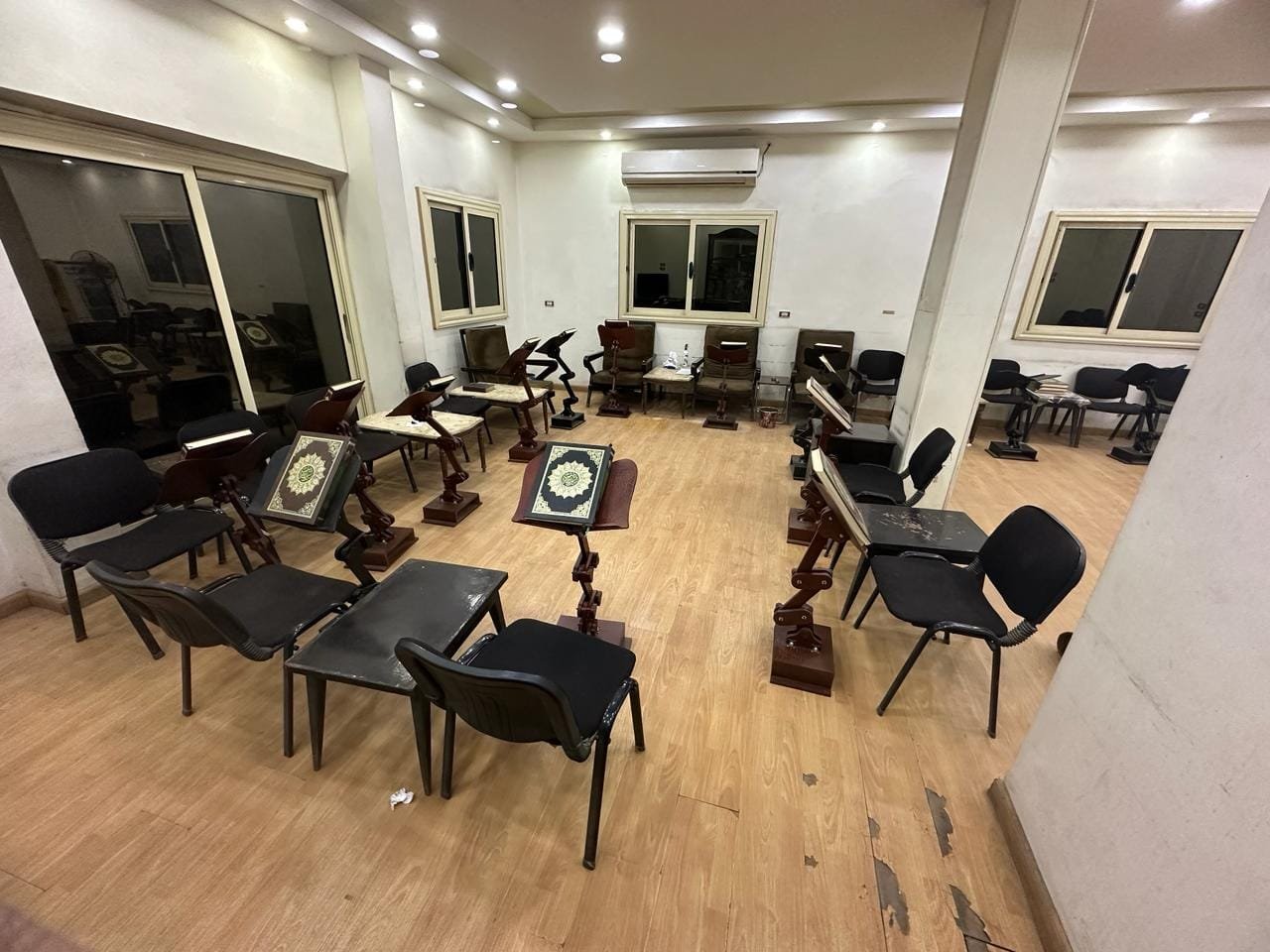 حامل المصحف الطبي - الصورة 6